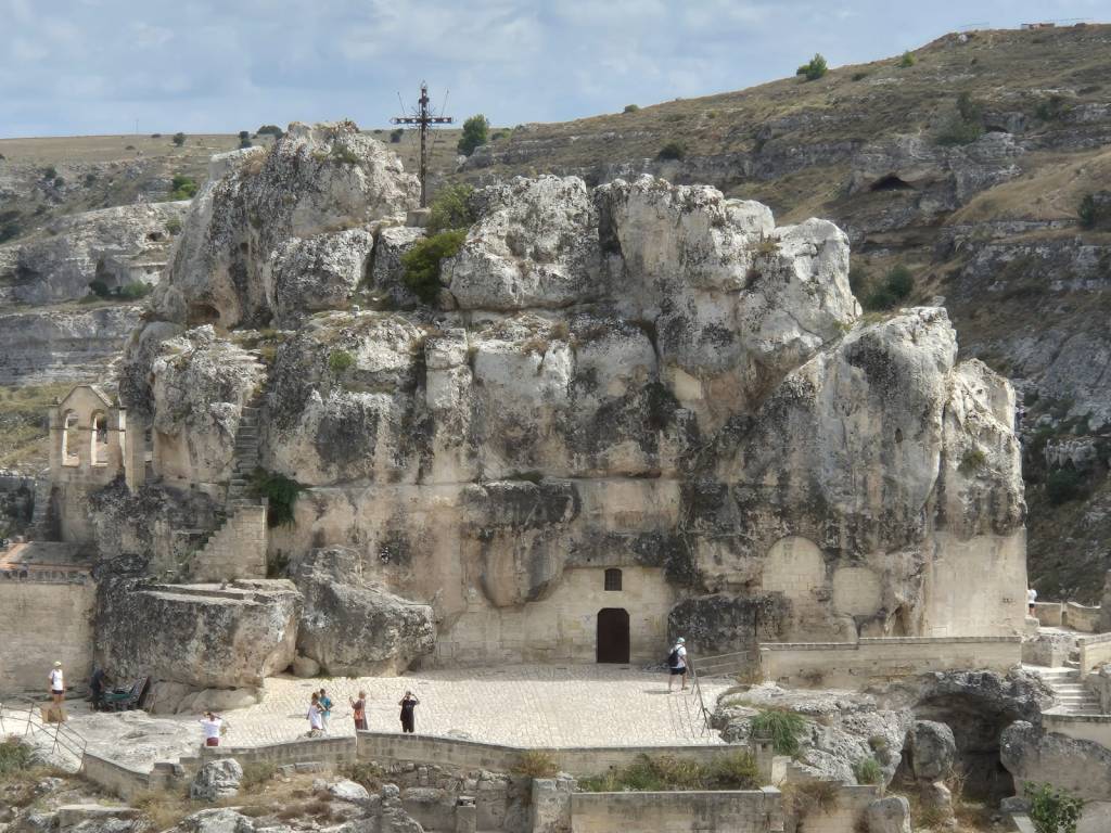 I misteriosi simboli esoterici di san Giovanni in Monterrone a&nbsp;Matera